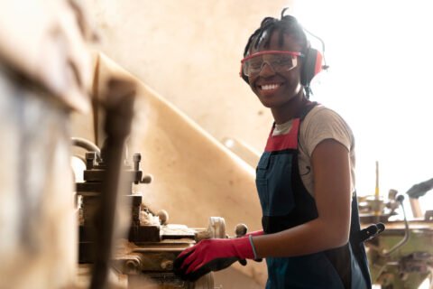 carpenter-cutting-mdf-board-inside-workshop (2)